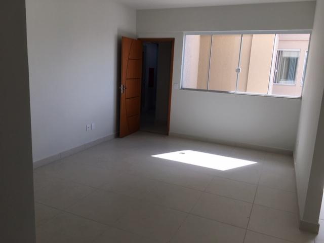 Apartamento à venda com 2 quartos, 75m² - Foto 16
