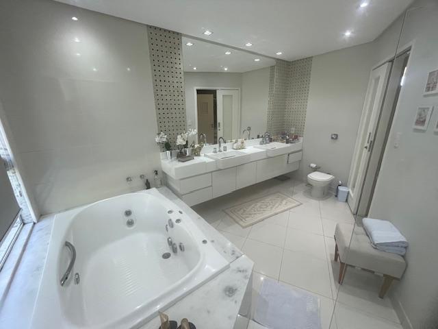 Casa à venda com 4 quartos, 553m² - Foto 19