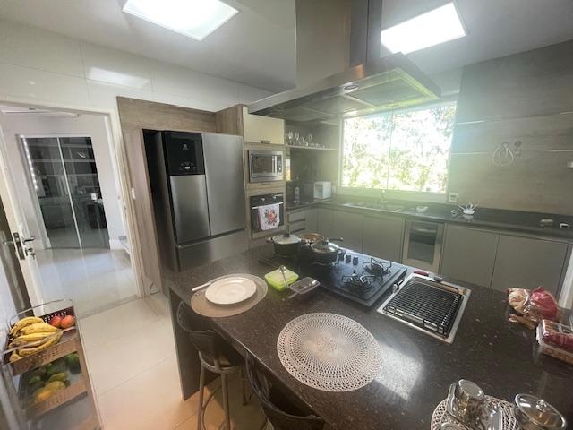 Casa à venda com 4 quartos, 553m² - Foto 29