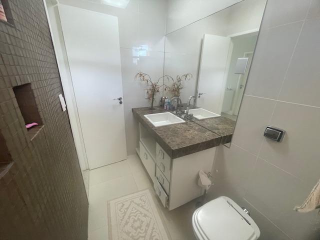 Casa à venda com 4 quartos, 553m² - Foto 26