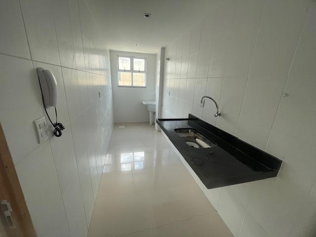 Apartamento à venda com 2 quartos, 70m² - Foto 9