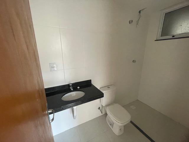Apartamento à venda com 2 quartos, 70m² - Foto 8