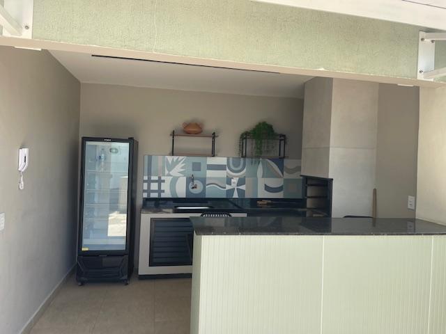 Apartamento à venda com 2 quartos, 70m² - Foto 12