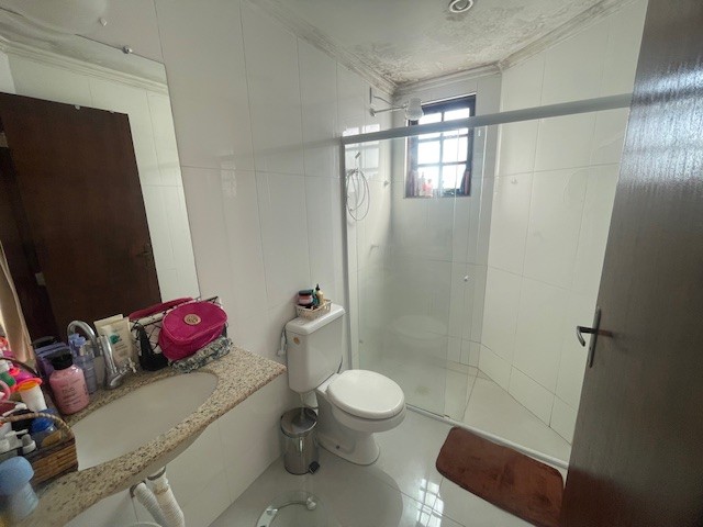 Casa à venda com 4 quartos, 235m² - Foto 11