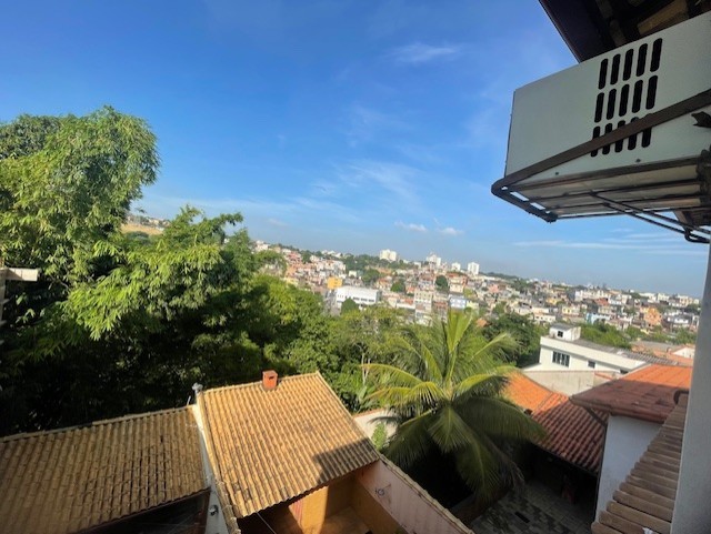 Casa à venda com 4 quartos, 235m² - Foto 16