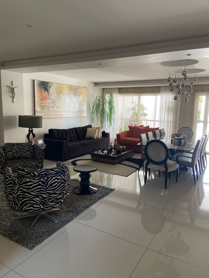 Casa à venda com 4 quartos, 651m² - Foto 13