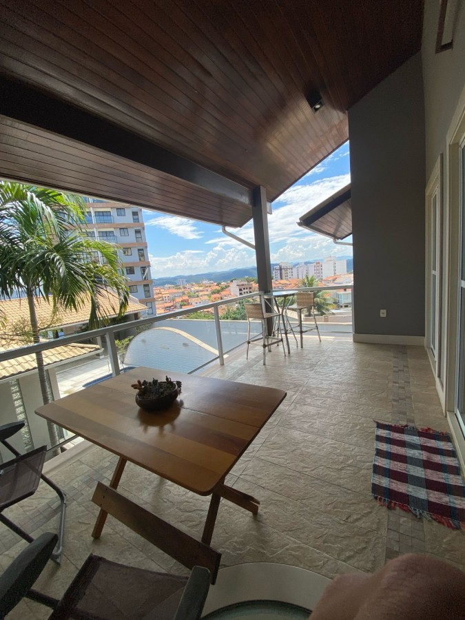 Casa à venda com 4 quartos, 651m² - Foto 31