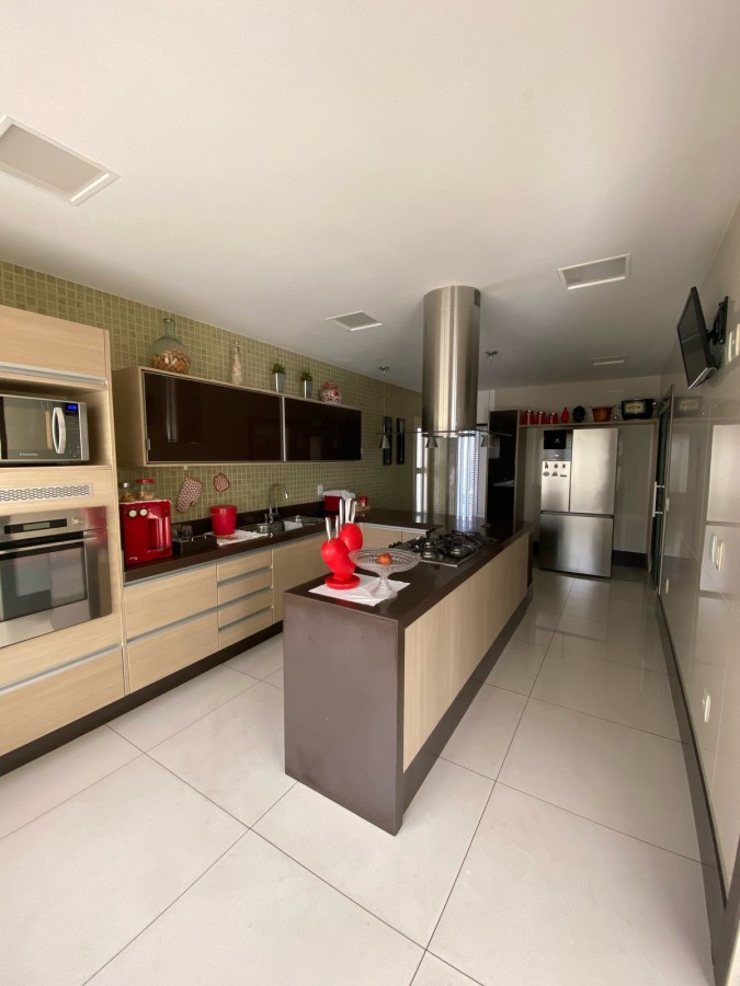 Casa à venda com 4 quartos, 651m² - Foto 35