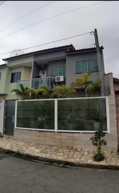 Casa à venda com 3 quartos, 94m² - Foto 2