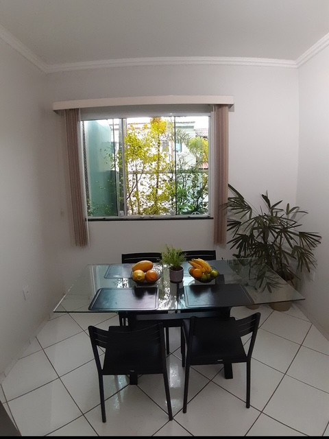 Casa à venda com 3 quartos, 94m² - Foto 11
