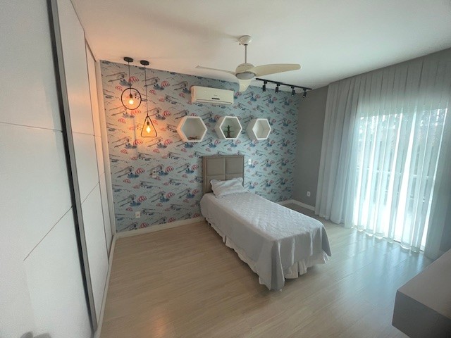 Casa à venda com 4 quartos, 352m² - Foto 22