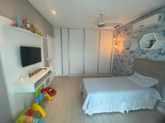 Casa à venda com 4 quartos, 352m² - Foto 23