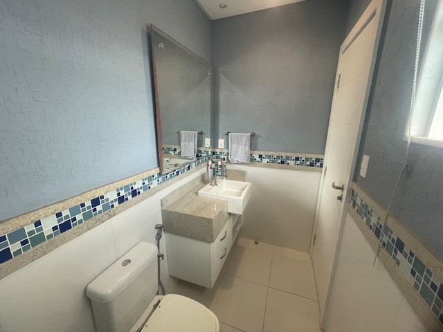 Casa à venda com 4 quartos, 352m² - Foto 25