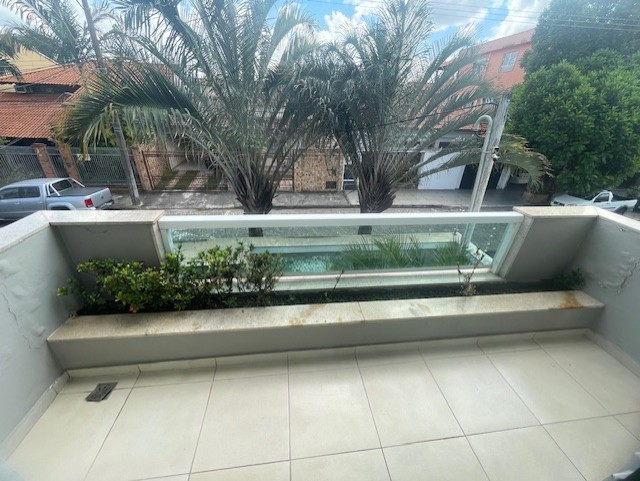 Casa à venda com 4 quartos, 352m² - Foto 32