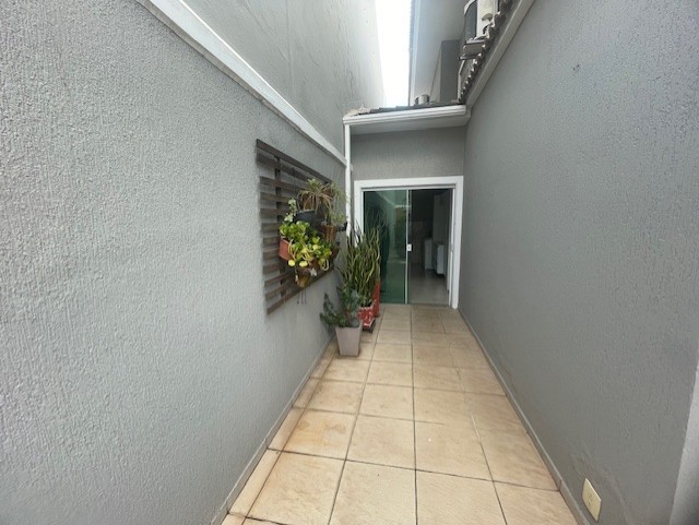 Casa à venda com 4 quartos, 352m² - Foto 43