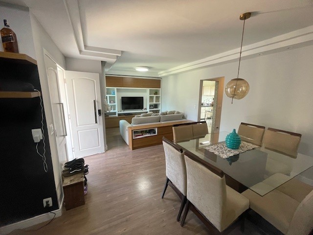 Casa à venda com 4 quartos, 173m² - Foto 5