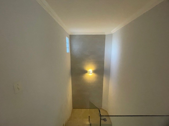 Casa à venda com 4 quartos, 173m² - Foto 8
