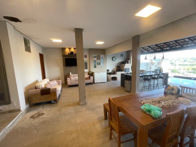 Casa à venda com 4 quartos, 173m² - Foto 30