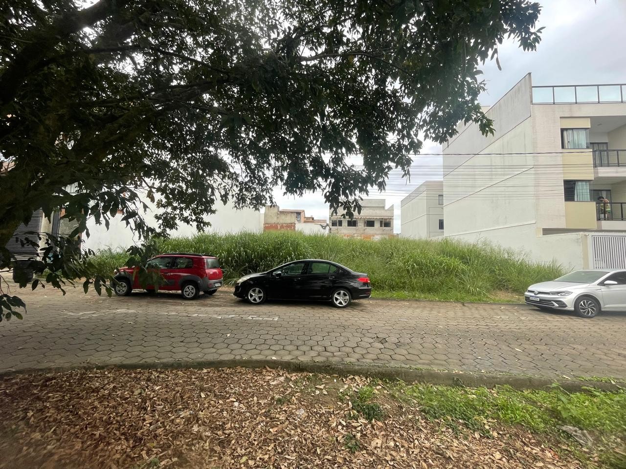 Terreno à venda, 401m² - Foto 1