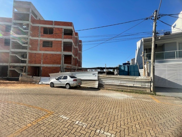 Terreno à venda, 487m² - Foto 1